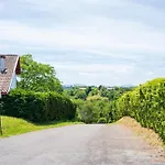 Dans Maison